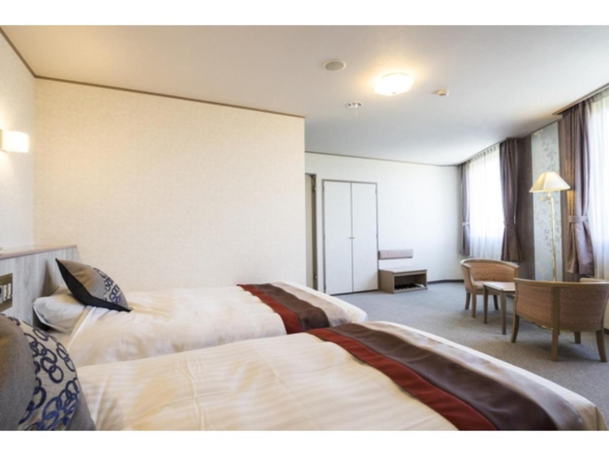 Hotel Areaone Hiroshima Wing - Vacation Stay 62250V Higashihiroshima Bagian luar foto