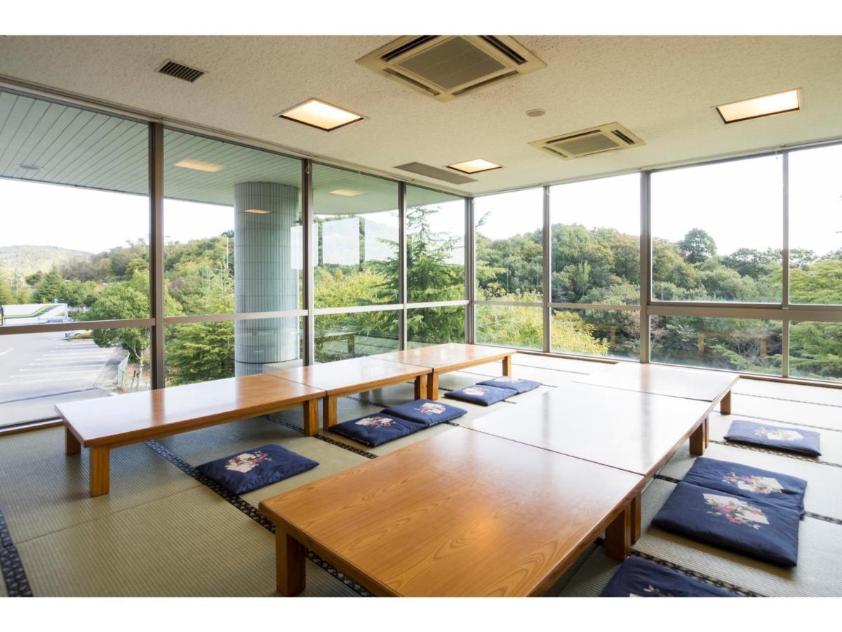 Hotel Areaone Hiroshima Wing - Vacation Stay 62250V Higashihiroshima Bagian luar foto