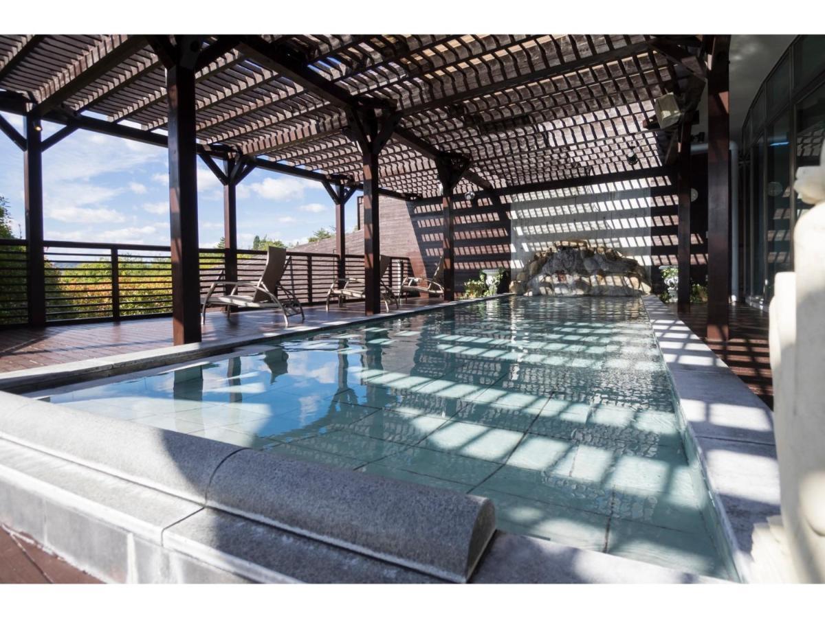 Hotel Areaone Hiroshima Wing - Vacation Stay 62250V Higashihiroshima Bagian luar foto